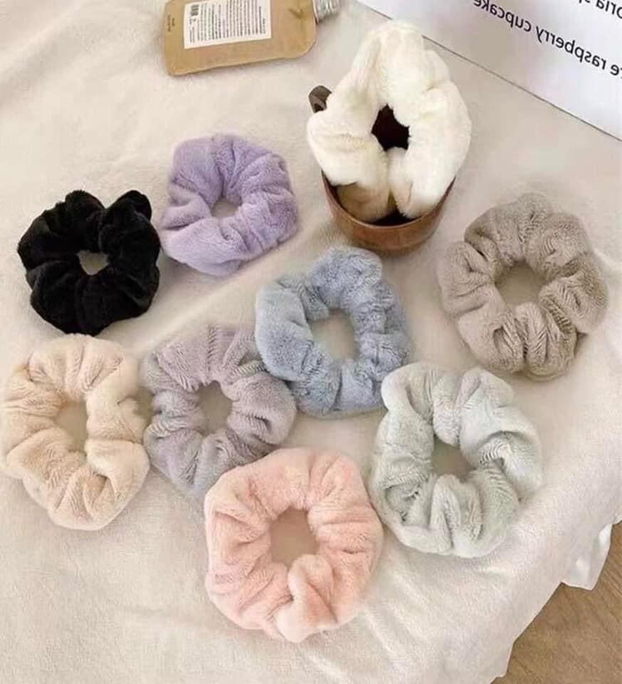 Fluffy Scrunchies